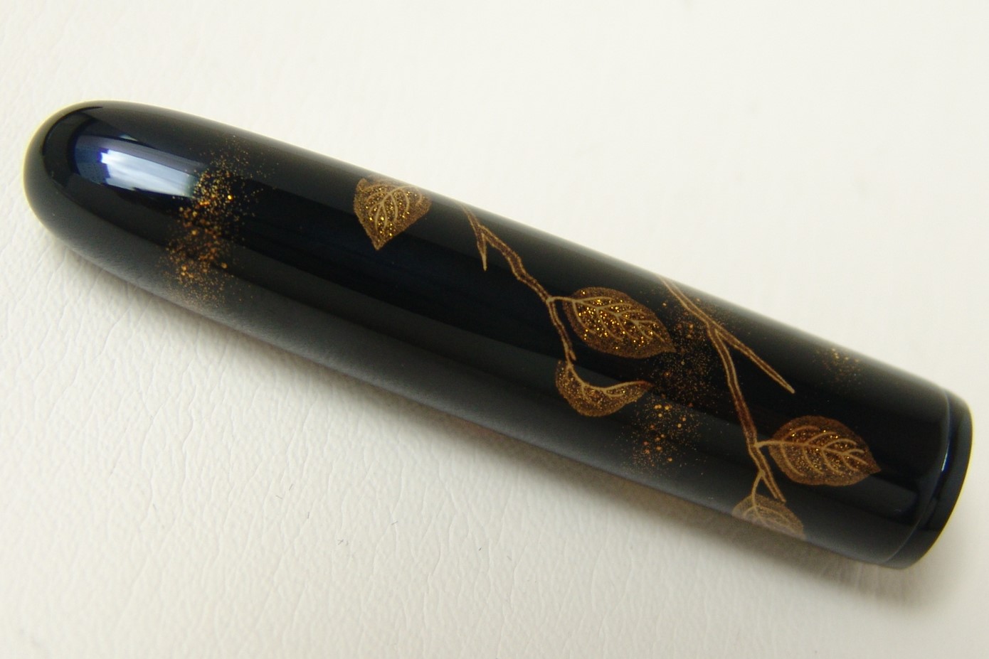 NamikiYukarisizePigeonandPersimmonFountainPen_G